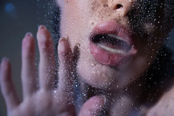 6 Seductive Blow Job Moves That’ll Make Him Explode (Fast)